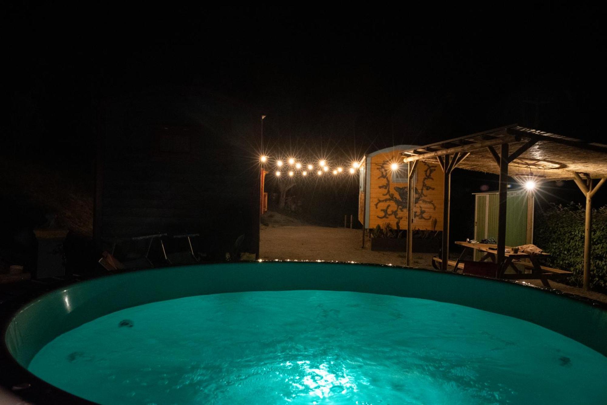 Agriturismo La Rovere - I Carrozzoni Gitani Cossano Belbo Εξωτερικό φωτογραφία